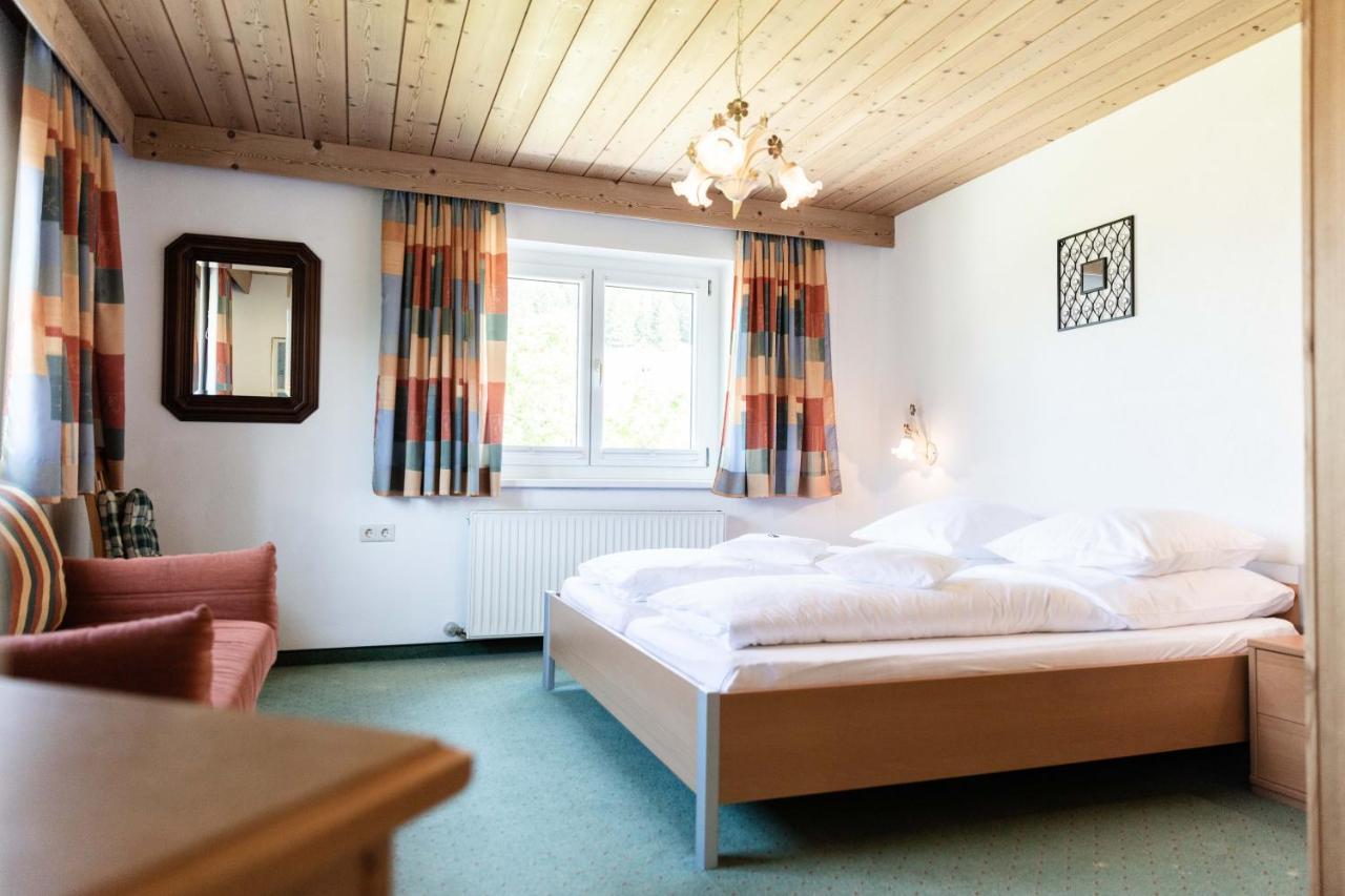 Hotel Rotlechhof Berwang Bagian luar foto
