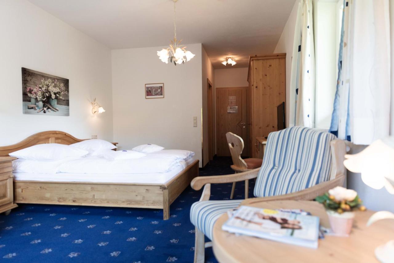 Hotel Rotlechhof Berwang Bagian luar foto